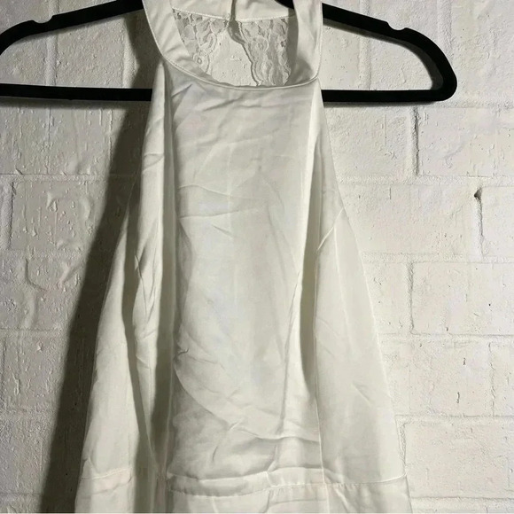 Lulu’s Bridal Dress Size Large Halter Neck Soft Cut Out Back  White Button Train - Picture 11 of 14